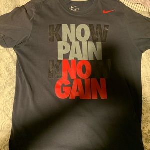 Nike Dri-Fit K”no”w pain K”no”w gain size L